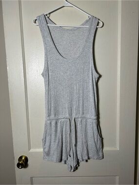 Vuori Torrey romper light heathered gray womens M tie waist sleeveless